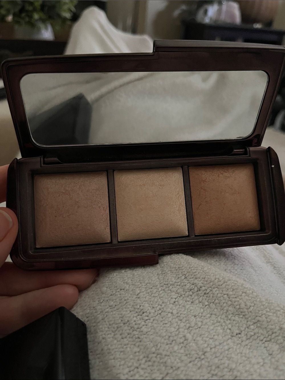 Hourglass Trio Face Palette — Light Beige, Warm Beige, Bronze